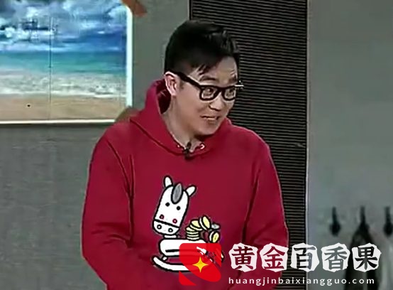 梅西拿“世界冠军”，1天就赚2百万人民币，莱万多夫斯基：我不服