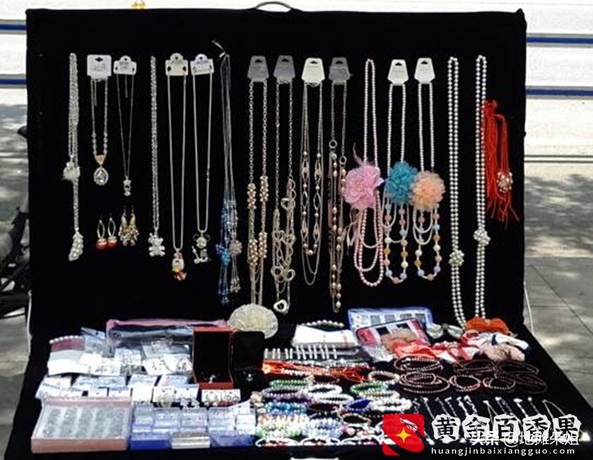 适合新手摆地摊的八大商品，一定有你需要的