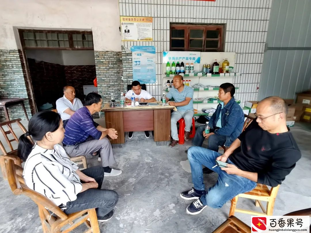 小龙虾不火了？亩赚10000元！快来看看他们是怎么做到的