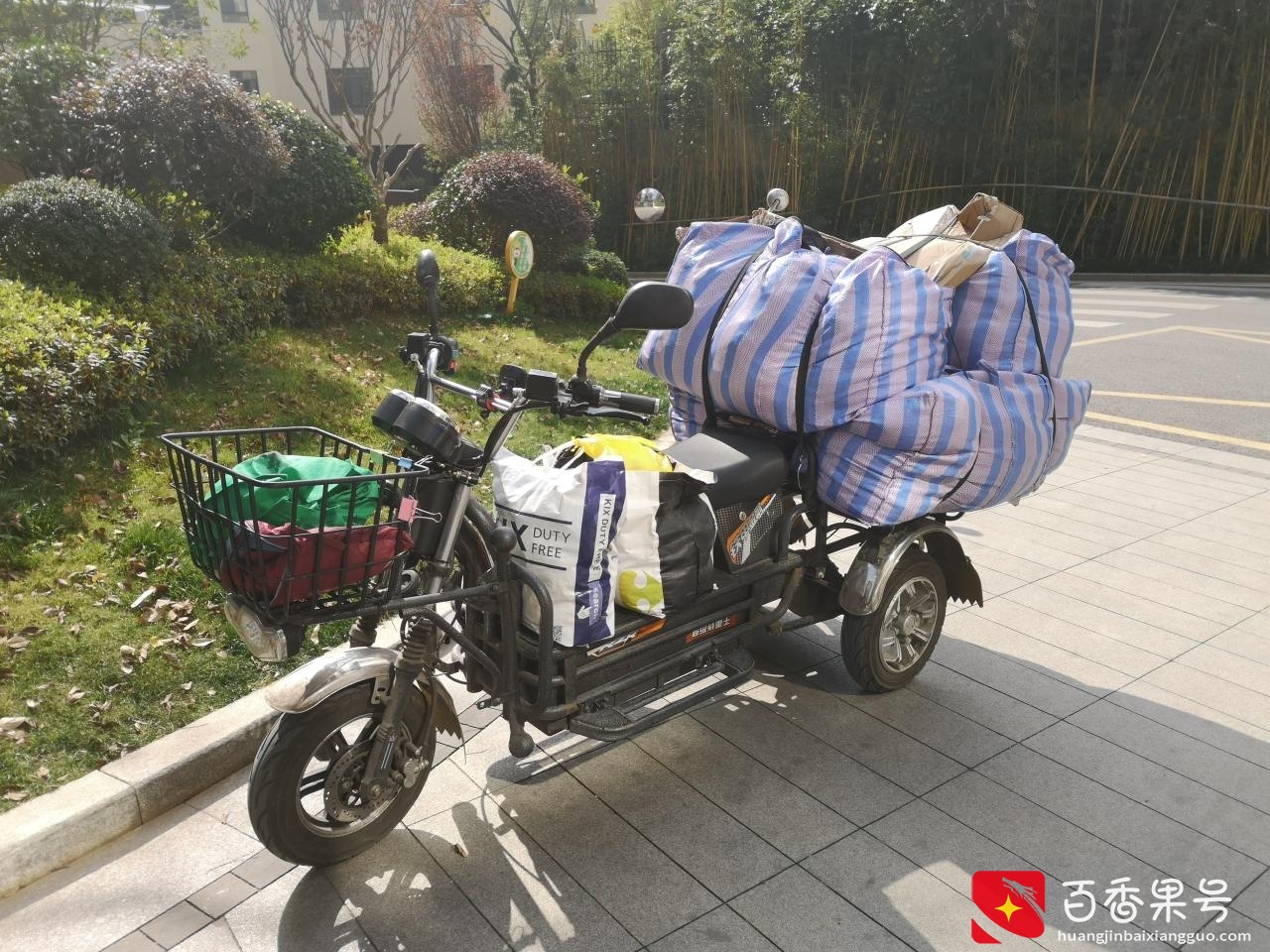这个传统行业存在多年，不仅没有消失，还借互联网迎来了新机遇