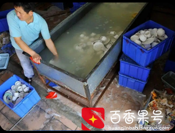 厨师改行创业做“一次性水晶餐具”年收入过百万