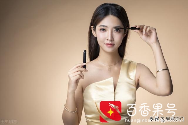 摄影师这行真的不挣钱？摄影师一个月收入多少钱？