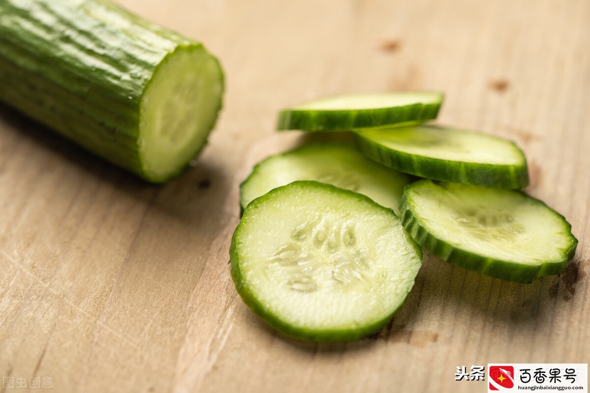做蔬菜沙拉用什么菜？这些蔬菜不能少，热量低，减肥也能放开吃