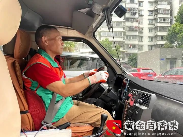 跑了3.8万单！杭州大姐开网约车，收入达7位数：比以前上班还开心