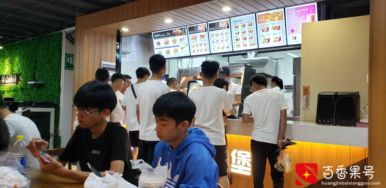学校食堂开店赚钱吗？超级堡汉堡店适合在学校开吗