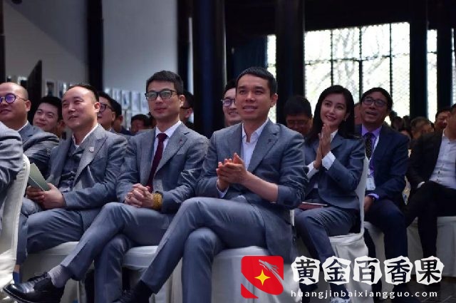 饶毅炮轰湖畔大学：就是个赚钱的培训班，企业家扎堆抱团的圈子