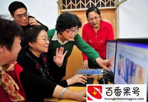 45岁失业后面临“中年危机”，除了送外卖和开滴滴，还能做什么？