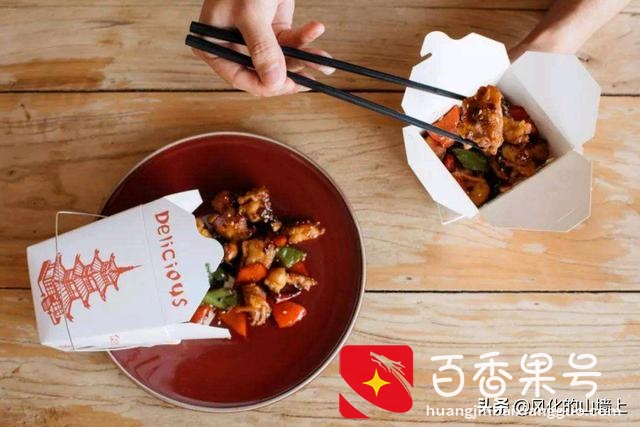 在美国普通人一个月工资多少钱