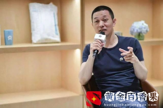 中国汽车首富诞生了，去年赚了上千亿，妻子还是央视美女主持人