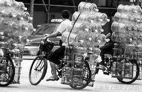 送水工赚钱吗？那么辛苦一天赚多少？