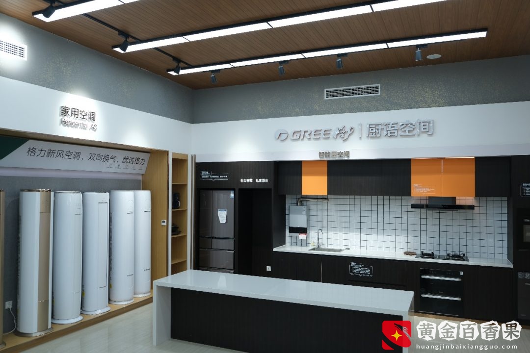 实体店频频“喊苦”的时代 这个品牌却为何一直在开店