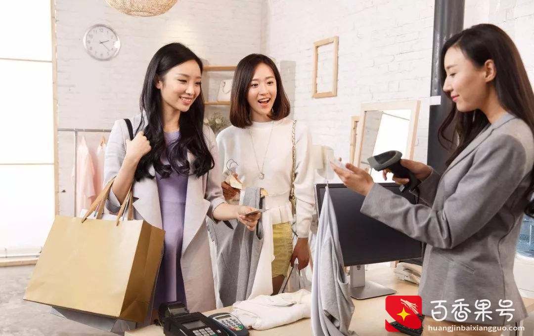 女装店买多少送多少，赚疯了，一年销售额高达300万