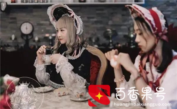 奔跑的剧本杀，一次200—300元，有人一个月去十次26/64
