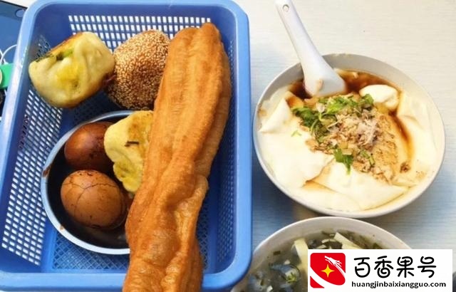 早餐店一天卖1500能挣多少钱
