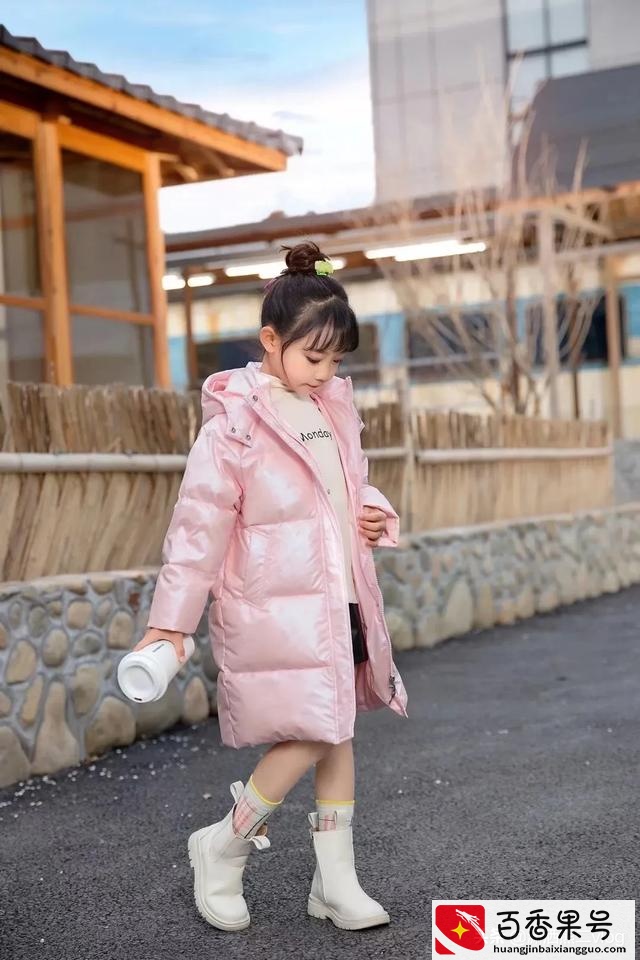 什么时候买羽绒服最划算？买羽绒服什么时候最便宜？