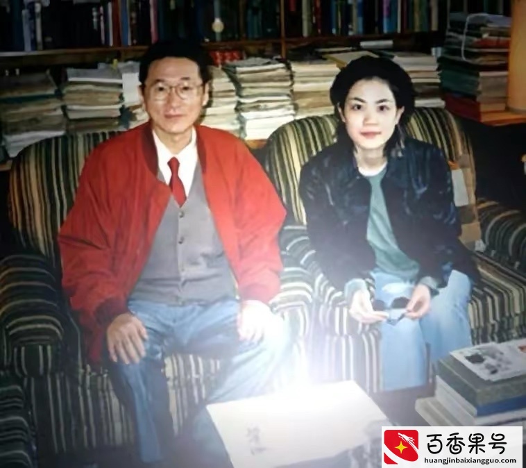 王菲爱过的5个男人，都是“弟弟辈”最小小11岁，她怎能下得了手