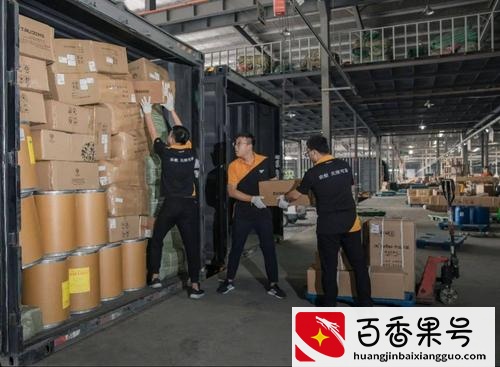 小伙干400块一天的搬运工，终于两年把债务还清，再也不干了