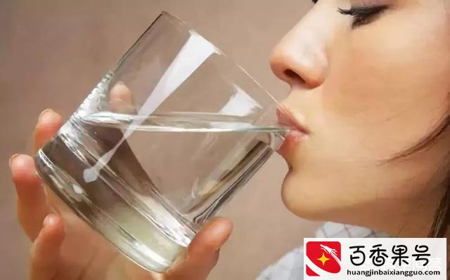 多喝水有助于减肥吗