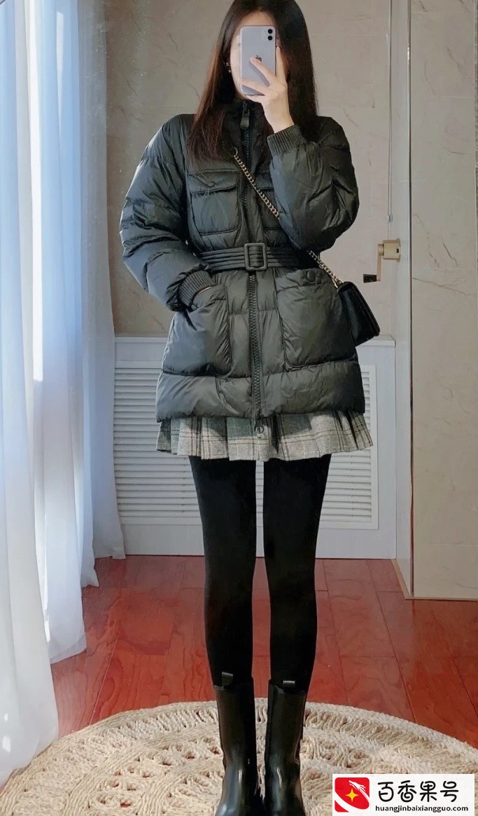 女生穿瑜伽裤出门有伤风化？其实还有这些体面穿法，也不耽误美