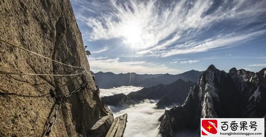 中国著名的四大名山，爬过两座算合格，要是全部去过就算厉害了