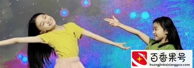 小网红宋小睿真实长相如何，真的美貌与才能兼备吗