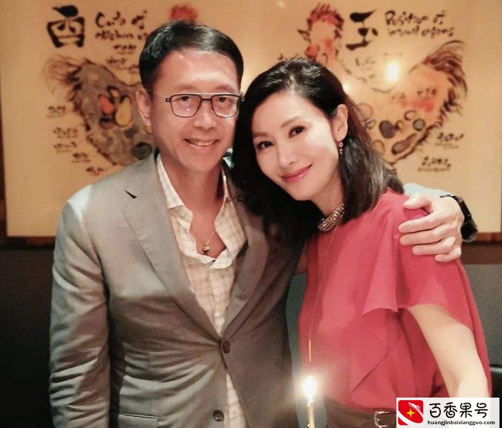 何超琼与陈百强的凄美爱情：你含泪送我出嫁，我不顾世俗为你扶灵