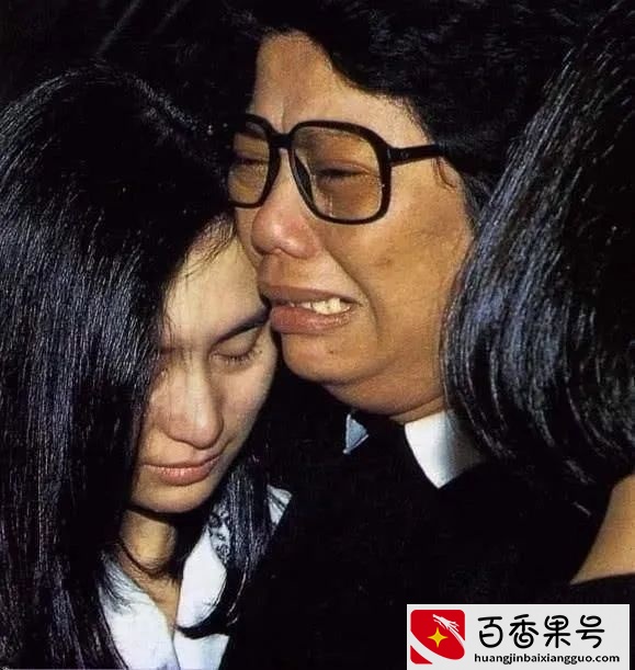 何超琼与陈百强的凄美爱情：你含泪送我出嫁，我不顾世俗为你扶灵