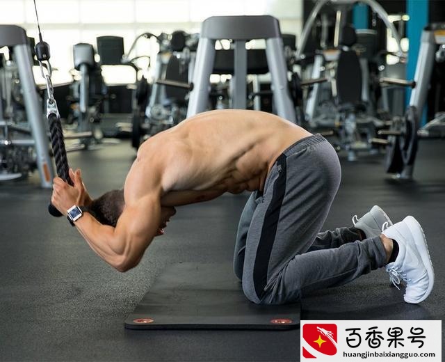 腹肌应该天天练还是隔天练？怎么练效果最好，真相在这里