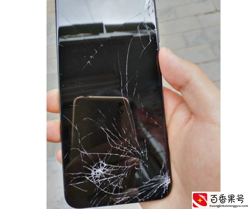 手机屏幕碎裂后 , 建议大家尽早更换