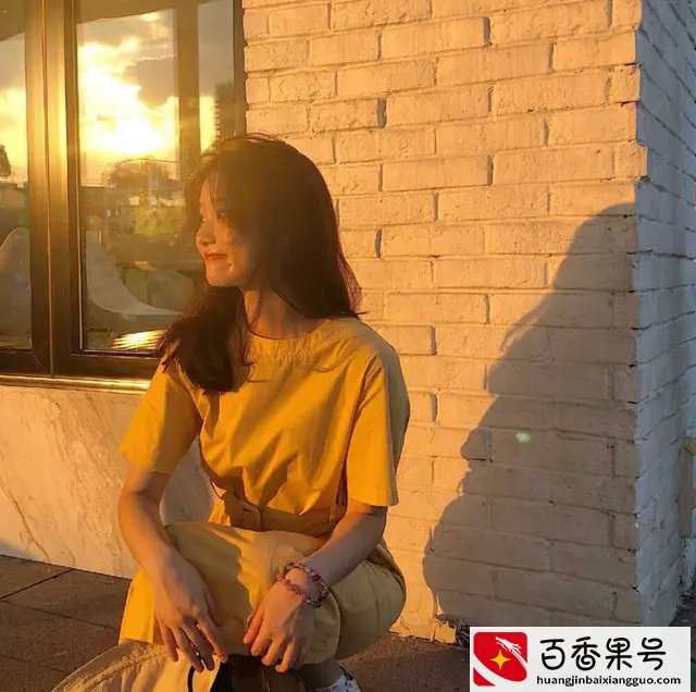 2022适合发朋友圈的文案句子，说到心坎上，带精美图片