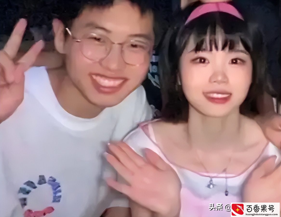 孙卓回归：与姐姐、弟弟抱抱