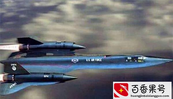 能飞9000000米的纸飞机是真是假，纸飞机最远飞行距离68米