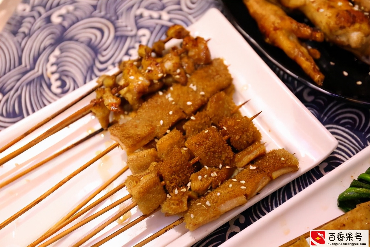 「绝对干货」开一家烧烤店要多少钱？