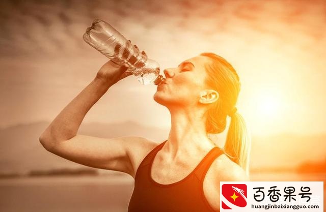 多喝水有助于减肥吗