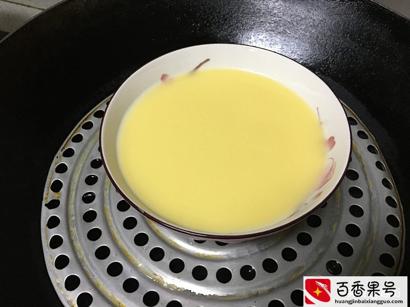蒸水蛋为什么老蒸不好？记住这3点，鸡蛋羹又嫩又滑，不会再失手