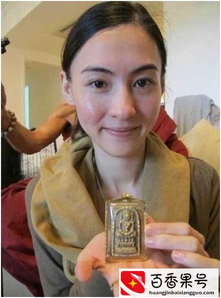 明星佩戴佛牌的秘密，戴佛牌要谨慎