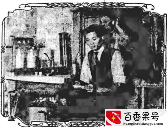 中国第一架飞机是谁制造的？