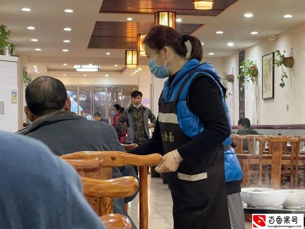 河南明确餐饮服务人员不戴口罩处罚标准