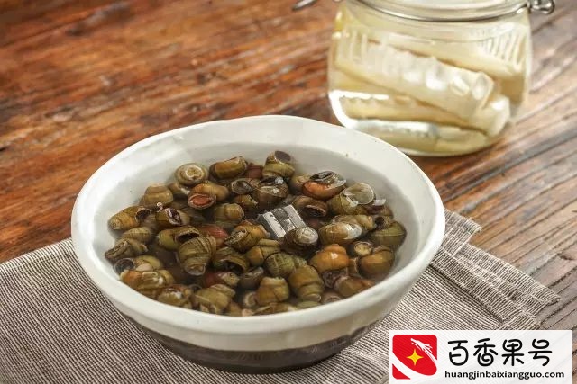 教你在家做螺蛳粉，从汤底到配料制作，鲜香味美，比外卖好吃多了