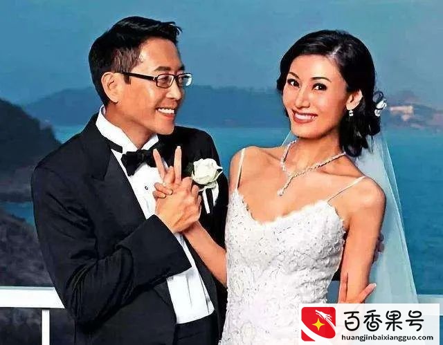 何超琼与陈百强的凄美爱情：你含泪送我出嫁，我不顾世俗为你扶灵