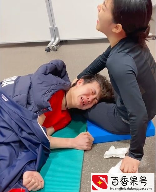 王诗玥柳鑫宇互相伤害，爆丑照揭露日常窘态，关系太好桃花运难进