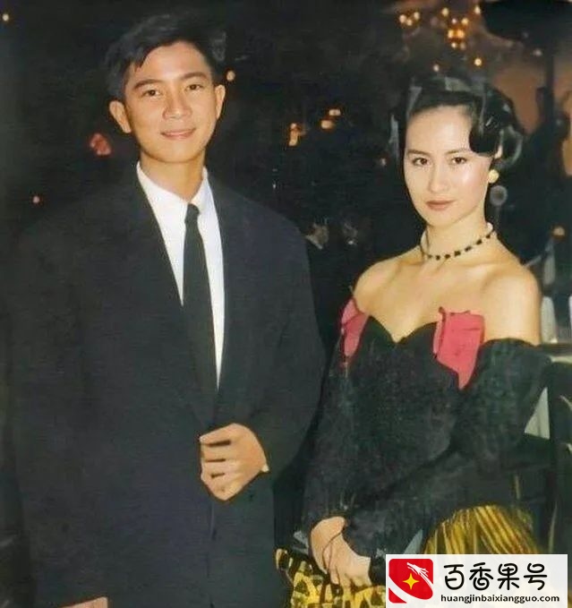 何超琼与陈百强的凄美爱情：你含泪送我出嫁，我不顾世俗为你扶灵