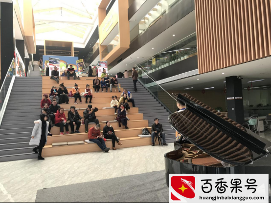 只有在大商场才能买新能源汽车？