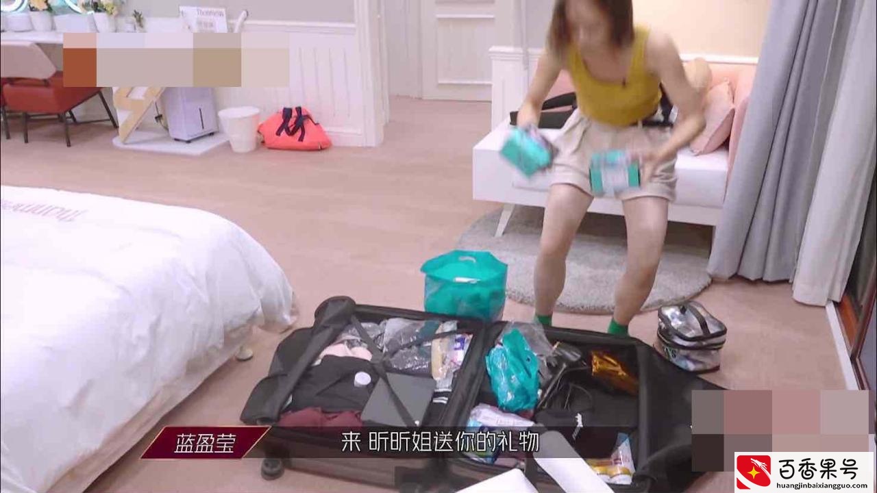 蓝盈莹的自律是刻进骨子里了吗？手脚日常绑一斤沙袋，不累吗？