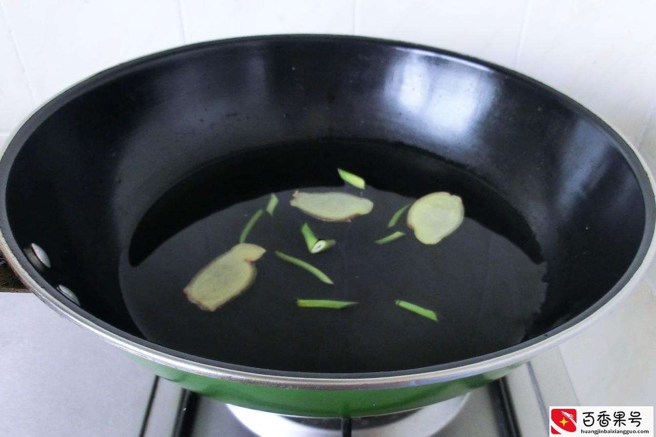 清蒸梭子蟹要蒸多长时间？老青岛人教你这样蒸，不流黄，最入味儿