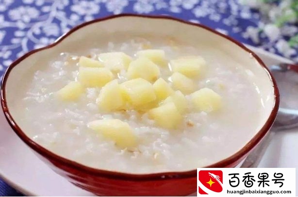 苹果放进锅里“煮一煮”，竟有如此好处，比生吃还有营养