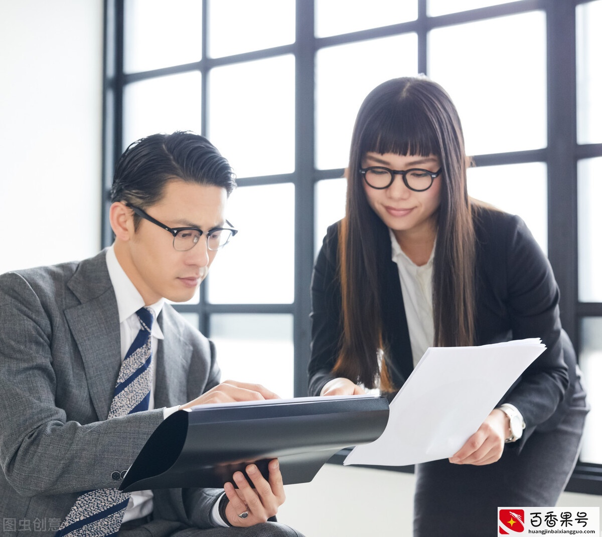 老实人总被小人欺负，不要立马翻脸，用这3招对付职场小人