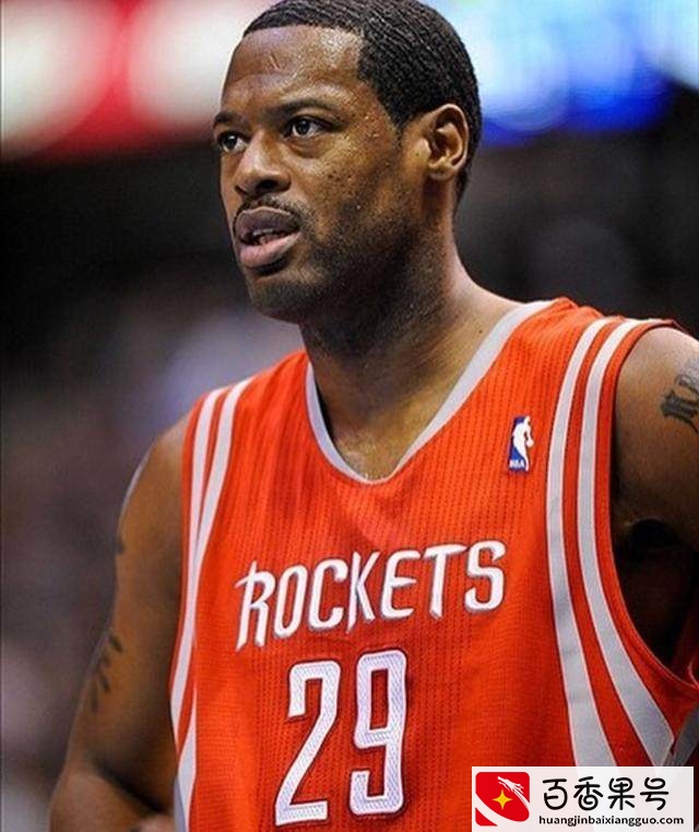 5位身穿29号的NBA球员，他曾经跟随马刺队夺得14年总冠军