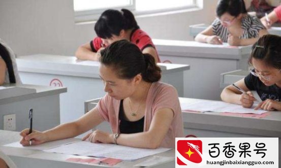 中铁工作出现“离职热潮”，大学生们辛苦入职，为啥要选择放弃
