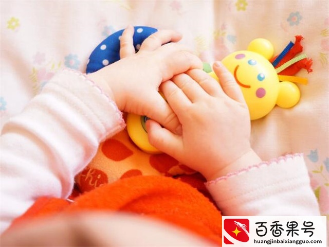 朋友小孩满月包多少红包